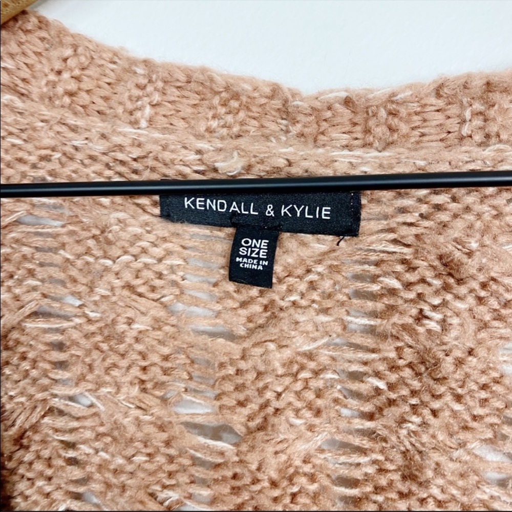 kendall and kylie open cardigan sweater - Picture 6 of 8